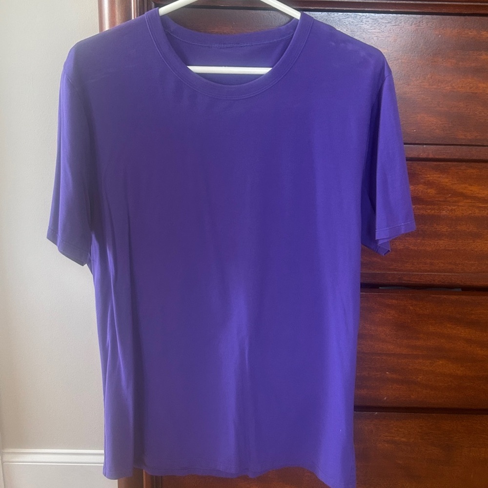 Lululemon Purple Short Sleeve T-Shirt